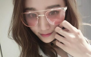脸比较长适合什么眼镜，脸长适合什么眼镜框